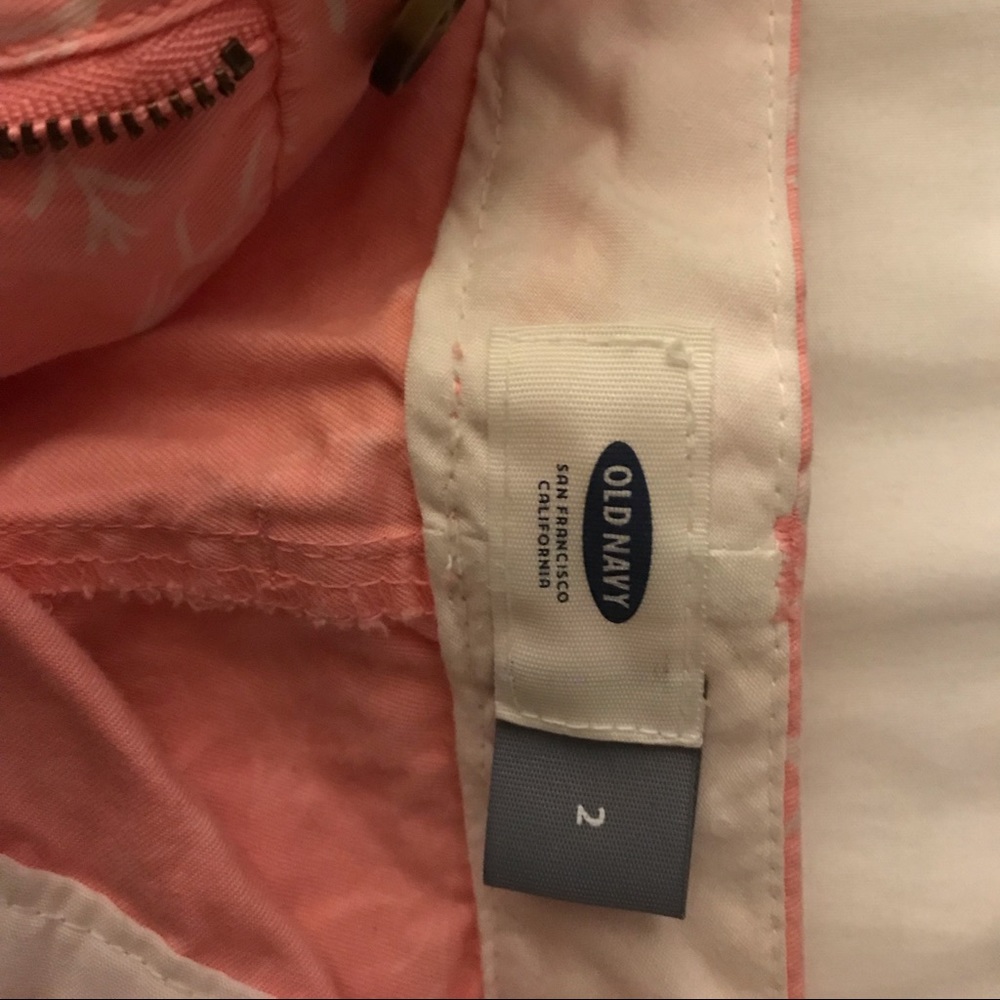 Shorts - Picture 3 of 3